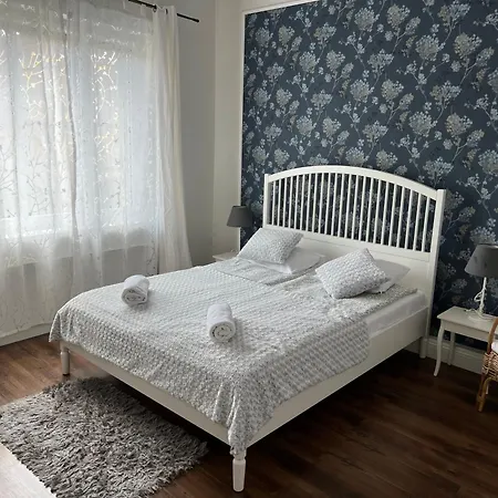 Apartmán Z Parkingiem Aleja Niepodleglosci By Alqueen Sopoty
