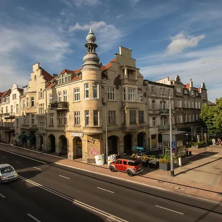 Z Parkingiem Aleja Niepodleglosci By Alqueen Apartmán Sopoty